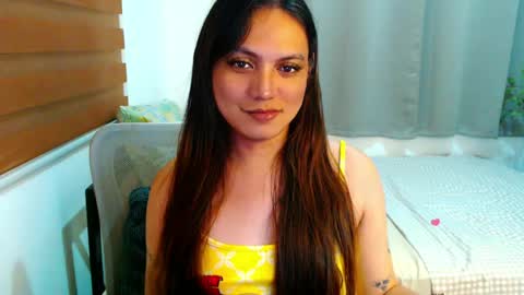 Snapshot of xxjulielovesyouxx chatting on 04.04.26 July online show from 04.04.26