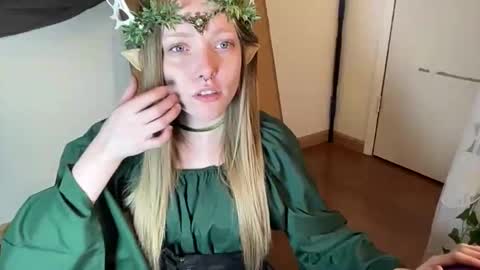 Snapshot of xxloveanastasia chatting on 02.18.26 LoveAnastasia online show from 02.18.26