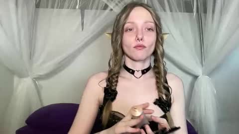 Snapshot of xxloveanastasia chatting on 05.08.26 LoveAnastasia online show from 05.08.26