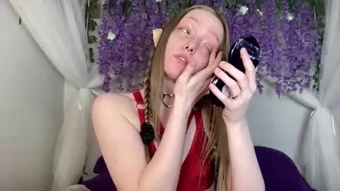 Snapshot of xxloveanastasia chatting on 05.18.26 LoveAnastasia online show from 05.18.26
