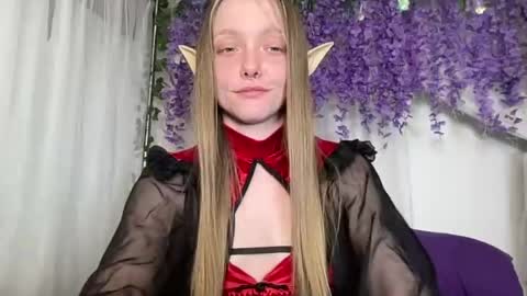Snapshot of xxloveanastasia chatting on 06.29.26 LoveAnastasia online show from 06.29.26