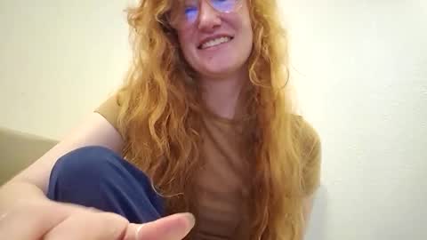 Snapshot of xxmariebliss chatting on 04.13.26 xxmariebliss online show from 04.13.26