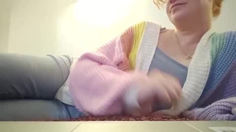 Snapshot of xxmariebliss chatting on 04.16.26 xxmariebliss online show from 04.16.26