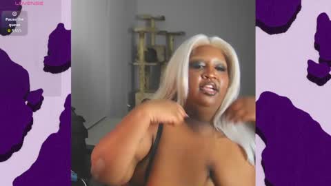 Snapshot of xxmoniquestarrxx chatting on 05.21.26 Thee Baddest BBW online show from 05.21.26