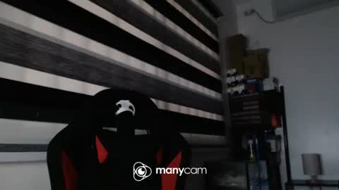 Snapshot of xxmonsterbigcockxx chatting on 01.23.25 Kaycee online show from 01.23.25
