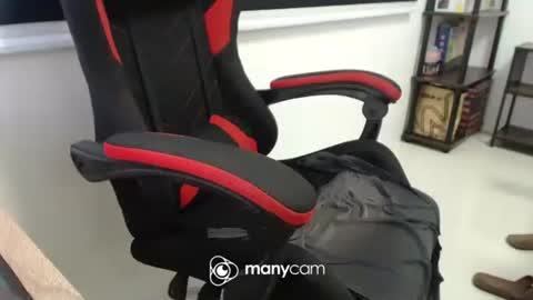  Kaycee  online show from 12.14.25