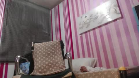 xxrowenatastycockforyouxx online show from 03.26.26