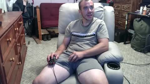 Snapshot of xxscubastevexxx chatting on 09.24.25 xxScubaStevexx online show from 09.24.25