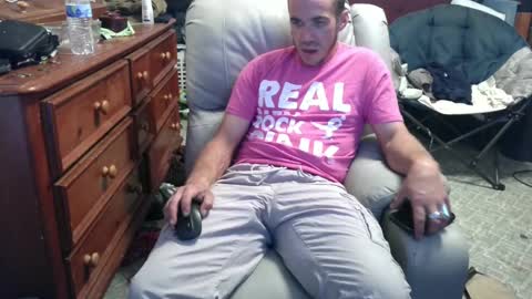 Snapshot of xxscubastevexxx chatting on 09.28.25 xxScubaStevexx online show from 09.28.25