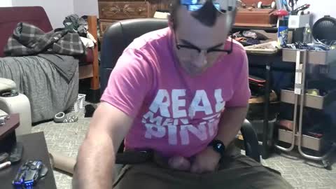 Snapshot of xxscubastevexxx chatting on 10.28.25 xxScubaStevexx online show from 10.28.25