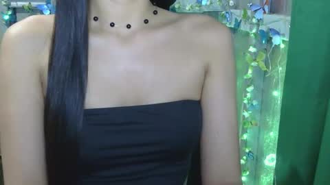 Snapshot of xxsexyass chatting on 01.10.25 Kelsey online show from 01.10.25