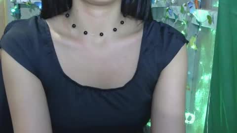 Snapshot of xxsexyass chatting on 01.21.25 Kelsey online show from 01.21.25