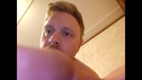Snapshot of xxsexyblondeboyxx chatting on 10.04.25 xxsexyblondeboyxx online show from 10.04.25