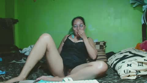 Snapshot of xxsexypinayxx chatting on 02.24.25 xxsexypinayxx online show from 02.24.25
