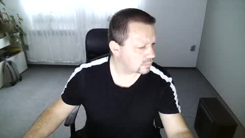 Eddi online show from 12.09.24