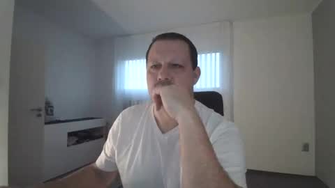 Eddi online show from 12.17.24