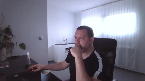 Eddi online show from 01.23.25