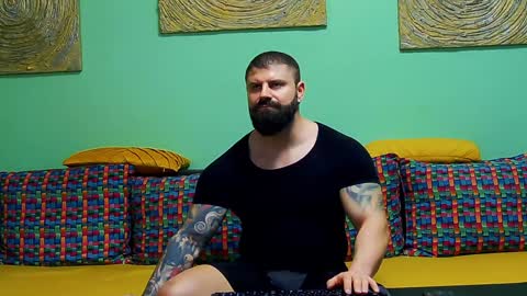 Xtream Leonard online show from 02.03.25