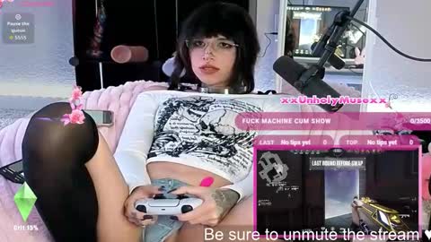 Muse n Poppy online show from 01.08.26