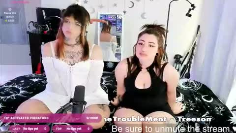 Snapshot of xxunholymusexx chatting on 03.02.26 Muse n Poppy online show from 03.02.26