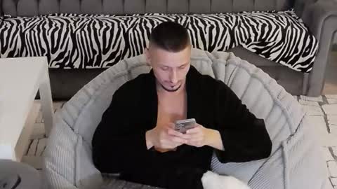 xxx_alejandro online show from 10.20.25