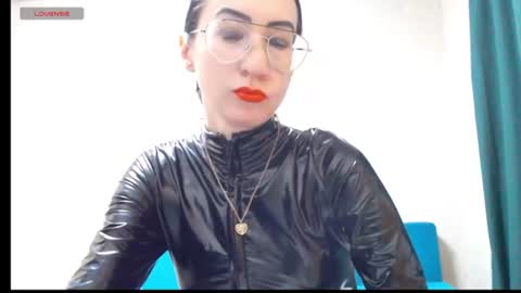 Snapshot of xxx_goddes_xxx chatting on 06.18.26 Andariel online show from 06.18.26
