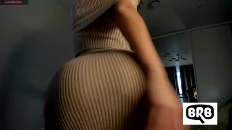 Snapshot of xxx_leila chatting on 10.08.25 xxx_leila online show from 10.08.25