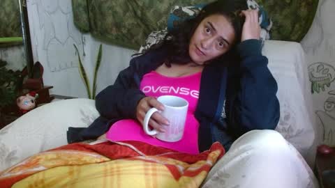   LILI  online show from 02.14.25