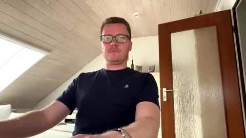 Alex online show from 04.21.26