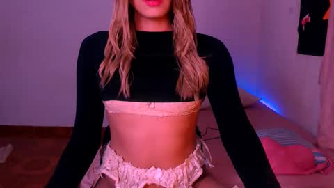 Snapshot of xxxanonymousloverxxx chatting on 12.31.24 Chiara online show from 12.31.24