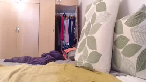 Ayanda online show from 03.07.25