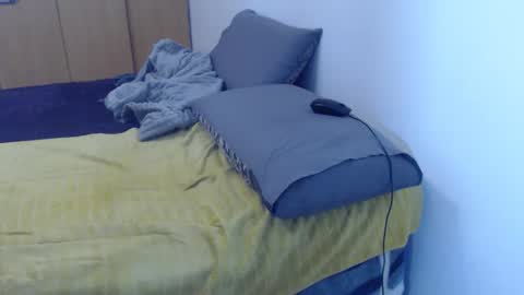 Ayanda online show from 10.02.25