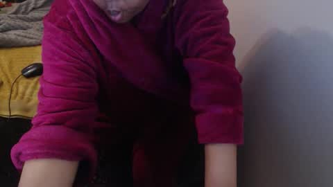 Ayanda online show from 04.18.26