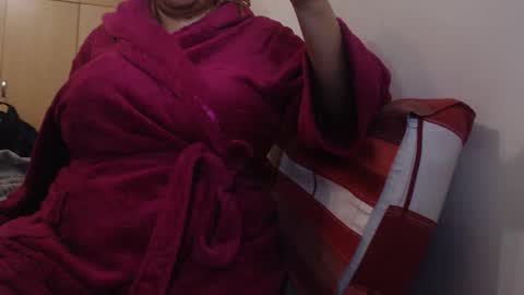 Ayanda online show from 04.18.26