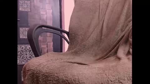 Snapshot of xxxcool_dude chatting on 09.18.25 Prince online show from 09.18.25