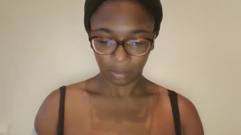 Danielle online show from 11.26.25