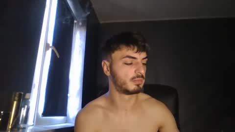 Snapshot of xxxdonpuiuuxxx chatting on 12.31.24 xxxdonpuiuuxxx online show from 12.31.24