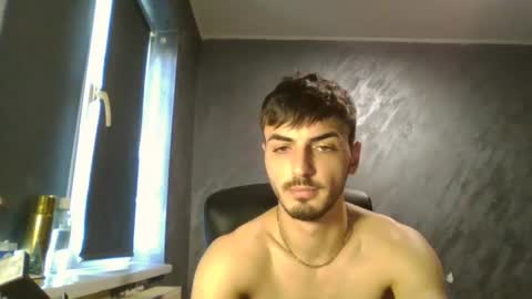 Snapshot of xxxdonpuiuuxxx chatting on 01.05.25 xxxdonpuiuuxxx online show from 01.05.25