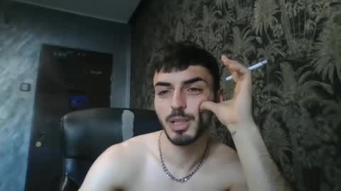 Snapshot of xxxdonpuiuuxxx chatting on 02.14.25 xxxdonpuiuuxxx online show from 02.14.25