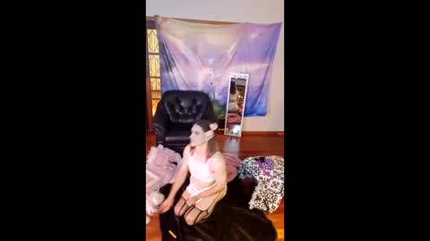 xxxeddsxxxanaly online show from 03.10.26