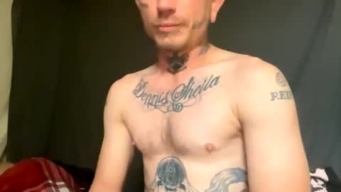 Snapshot of xxxelgalloxxx chatting on 12.15.24 Hornyfuck99 online show from 12.15.24