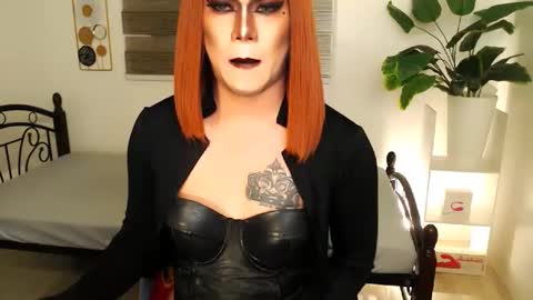 QueenMarina online show from 04.22.26