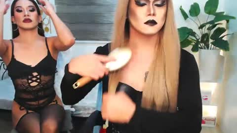 QueenMarina online show from 07.12.26