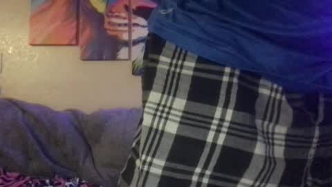 Snapshot of y2ab chatting on 09.17.25 Horny dude D online show from 09.17.25