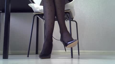 Dina online show from 04.01.26