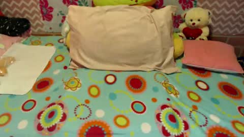  YAIRA online show from 01.24.25