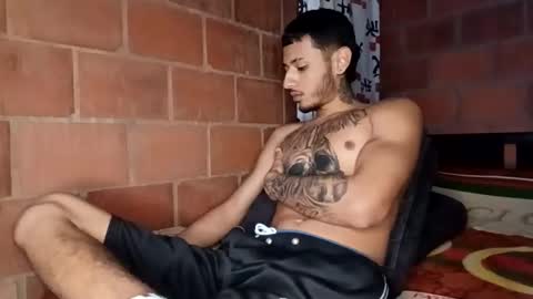 Yajz online show from 12.05.25