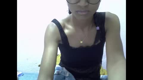 Snapshot of yalane chatting on 06.05.26 yalane online show from 06.05.26
