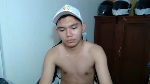 Eian online show from 12.23.25