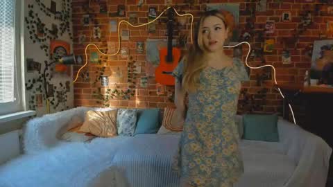 Snapshot of yami_yami_yami chatting on 02.19.25 Mia and Andry online show from 02.19.25